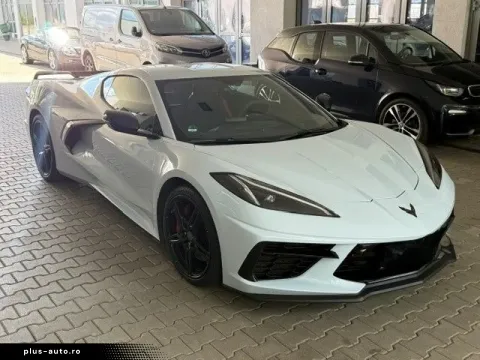 Corvette C8 — poza 3