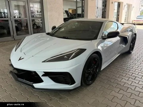 Corvette C8