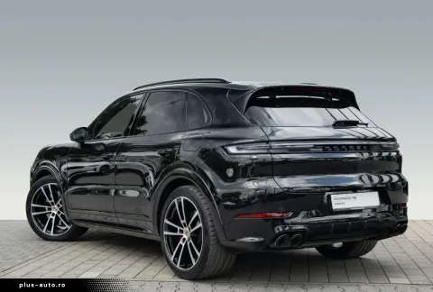 Porsche Cayenne — poza 2