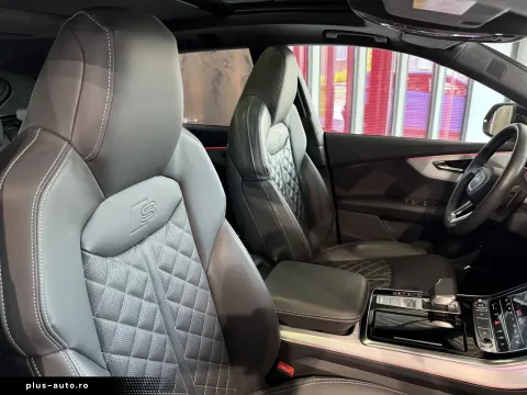 Audi Q8 — poza 3