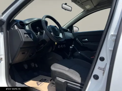 Dacia Duster — poza 3