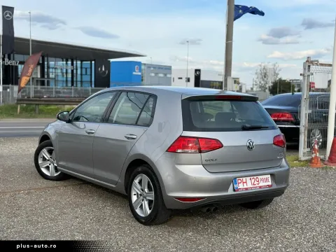 Volkswagen Golf — poza 2