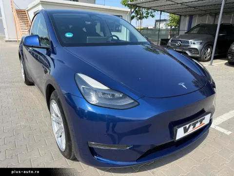 Tesla Model Y — poza 2