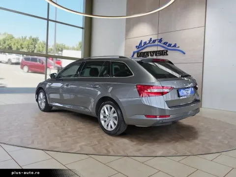 Skoda Superb — poza 3
