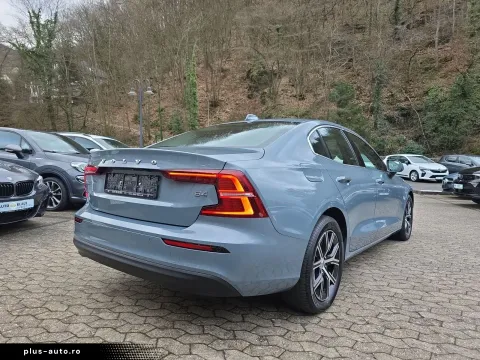 Volvo S60 — poza 3