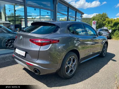 Alfa Romeo Stelvio — poza 3