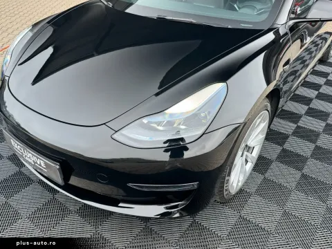 Tesla Model 3 — poza 3