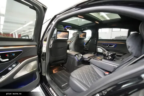 Mercedes-Benz S 500