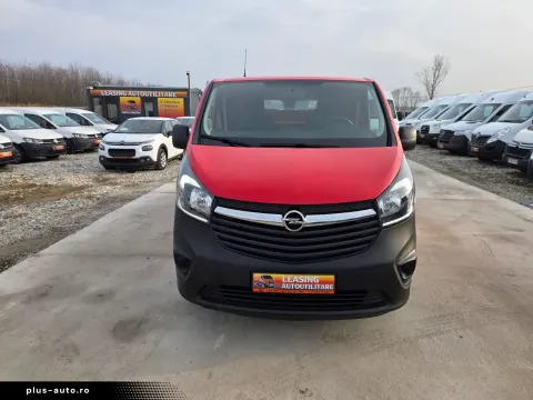 Opel Vivaro — poza 3