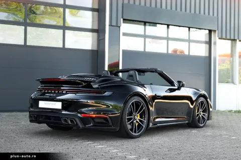 Porsche 992 — poza 3