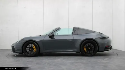 Porsche 992 — poza 2
