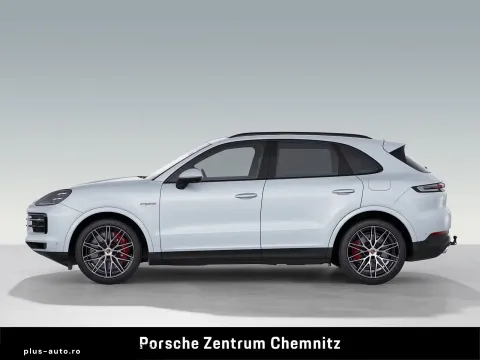 Porsche Cayenne — poza 2