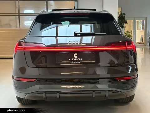 Audi Q8 — poza 3