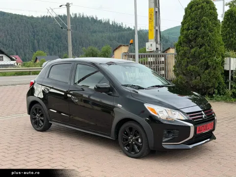 Mitsubishi Mirage — poza 3