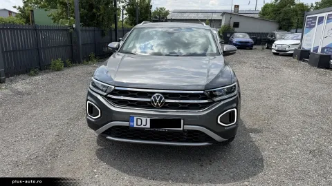 Volkswagen T-Roc — poza 2