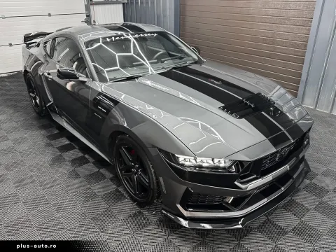 Ford Mustang — poza 3