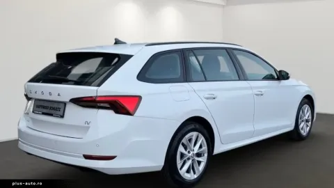 Skoda Octavia — poza 3