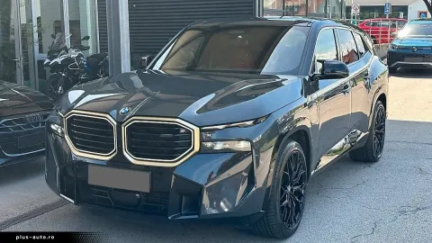 BMW Xm