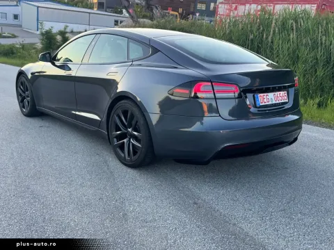 Tesla Model S — poza 3