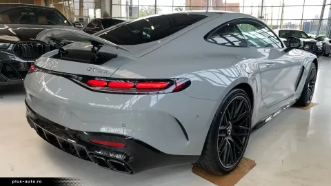 Mercedes-Benz Amg Gt — poza 2