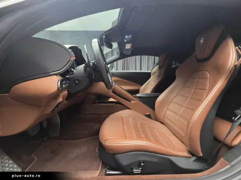 Ferrari Roma — poza 2