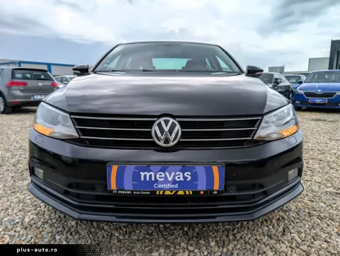 Volkswagen Jetta — poza 3