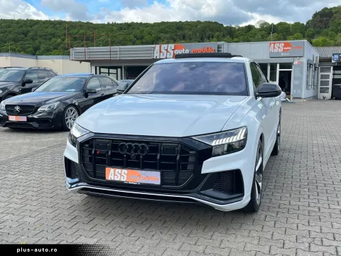 Audi Sq8