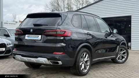 BMW X5 — poza 3