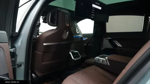 BMW 740 — poza 2
