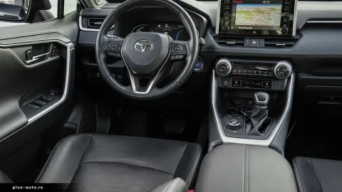Toyota Rav 4 — poza 3