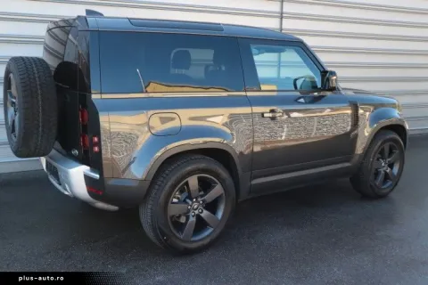Land Rover Defender — poza 2