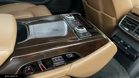 Audi A8 — poza 3