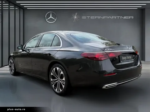 Mercedes-Benz E 220 — poza 3