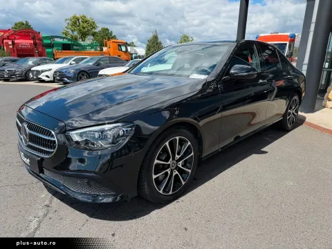 Mercedes-Benz E 220 — poza 2