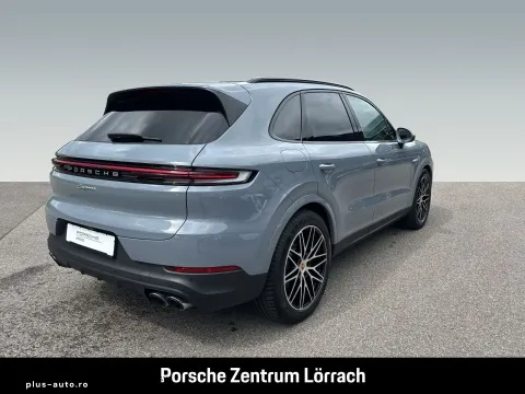 Porsche Cayenne — poza 2