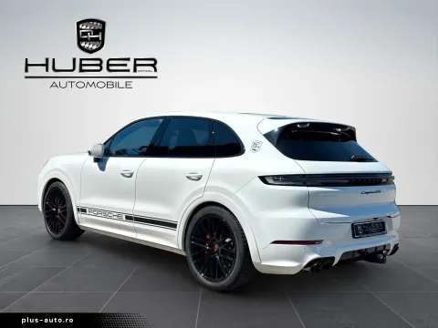 Porsche Cayenne — poza 3