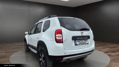 Dacia Duster — poza 3
