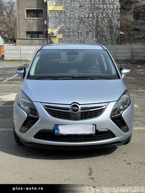 Opel Zafira — poza 2