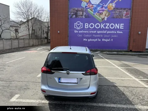 Opel Zafira — poza 3