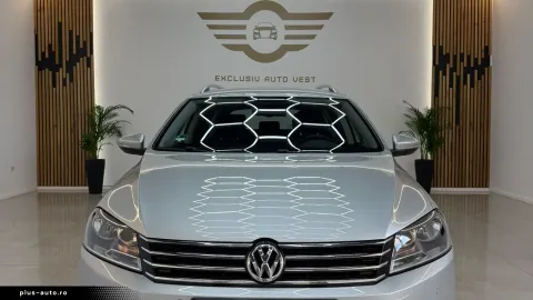 Volkswagen Passat — poza 3