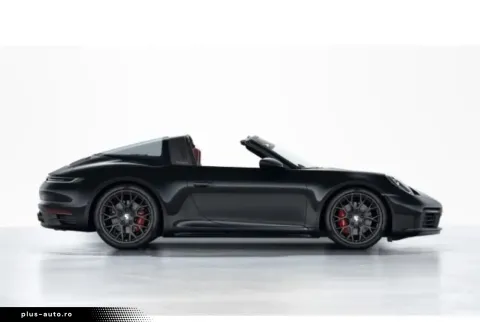 Porsche 992 — poza 3
