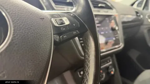 Volkswagen Tiguan — poza 2