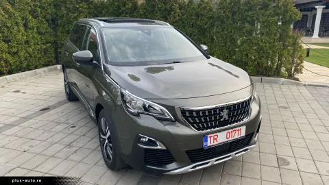 Peugeot 5008 — poza 3
