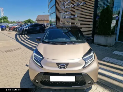 Toyota Aygo (X) — poza 2