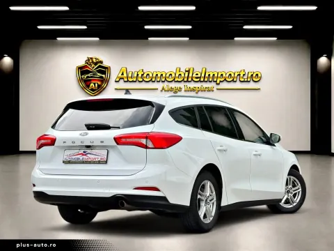 Ford Focus — poza 2