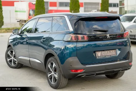 Peugeot 5008 — poza 3