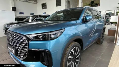 Tiggo 8