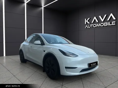 Tesla Model Y — poza 3