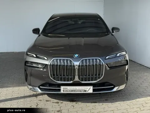 BMW 750