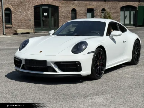 Porsche 992 — poza 3
